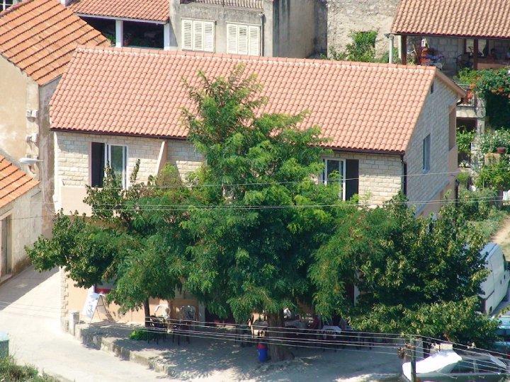 Apartment Sangaleti Lastovo Ngoại thất bức ảnh