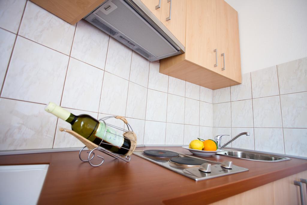 Apartment Sangaleti Lastovo Ngoại thất bức ảnh
